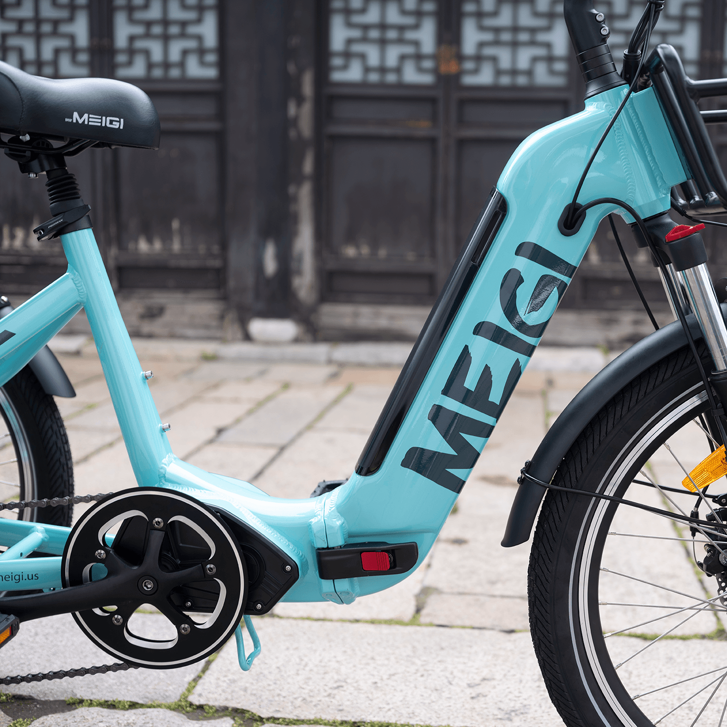 MEIGI MG2302-SILVERADO Urban Electric Tricycle
